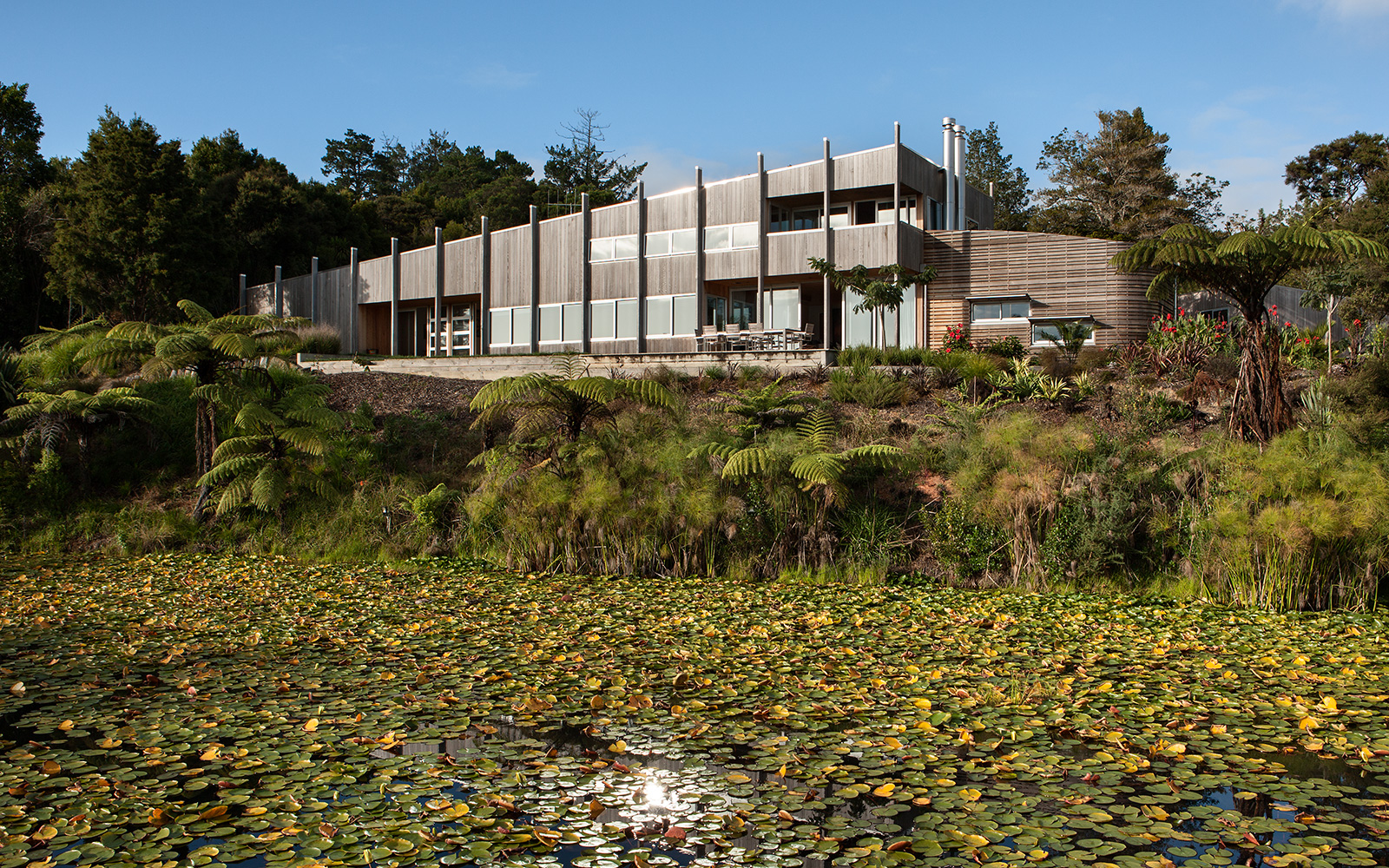 te hinaki house exterior