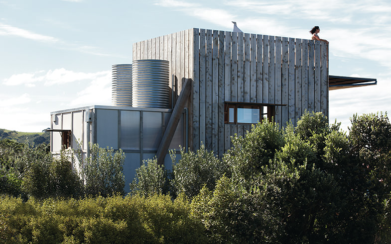 movable architecture house by beach