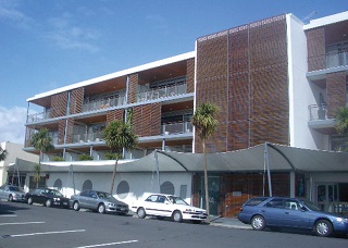 BROWNS BAY APARTMENTS