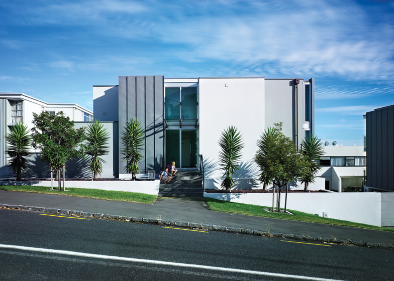 ST HELIERS BAY TOWN HOUSES