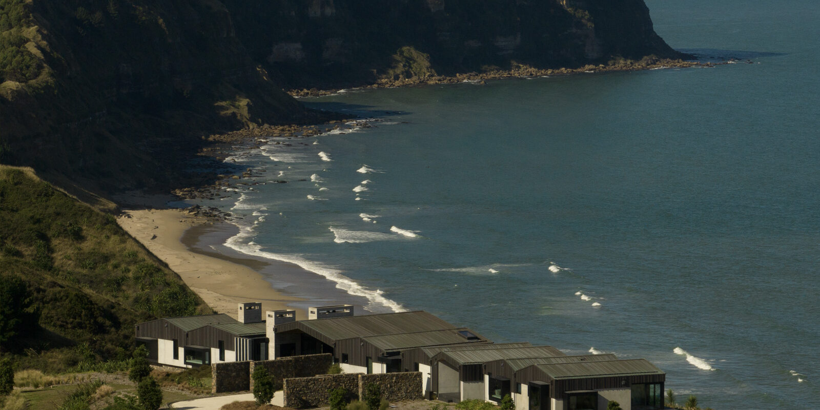 07_Landscape-Template_Day-Perspective-Front-Elevation