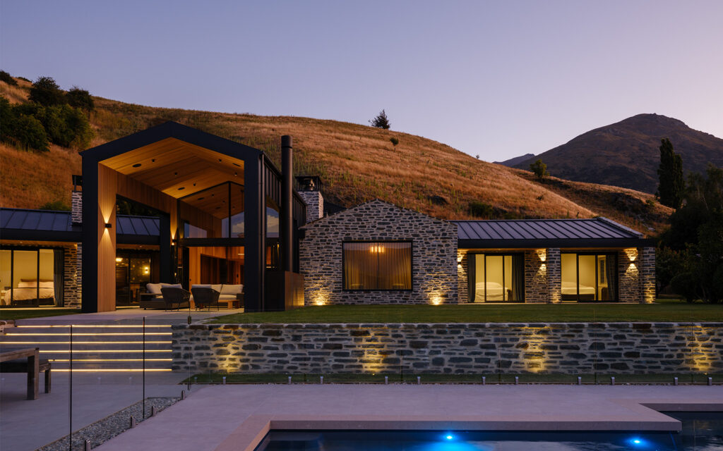LAKE HAYES / Queenstown